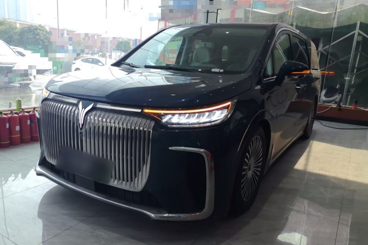 Used VOYAH Dream 2025 PHEV Four-Wheel-Drive Flagship Kunpeng Edition
