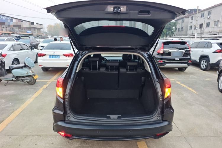 Used Honda Vezel 2019 1.5L CVT Pioneer Edition China VI
