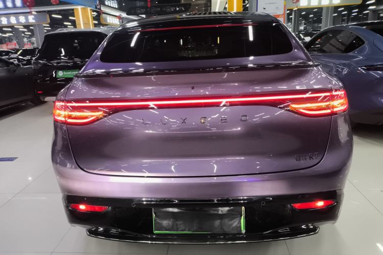 Used Hima Luxeed R7 2025 Range-Extended Version 251 km Max
