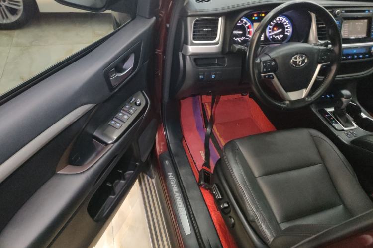 Used Toyota Highlander 2017 2.0T Four-Wheel Drive Luxury Edition 7 Seats
