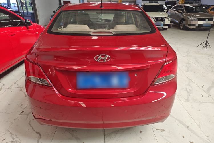 Used Hyundai Verna 2014 1.4L Manual Smart GLS Trim
