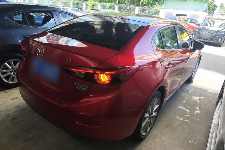 Used Mazda Mazda 3 Axela 2017 Sedan 2.0L Automatic Prestige Model China V Standard
