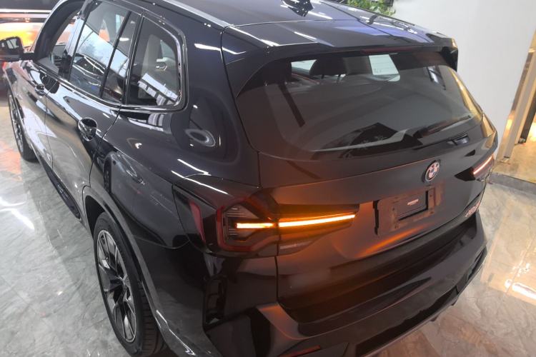 Used BMW iX3 2022 Leading Type
