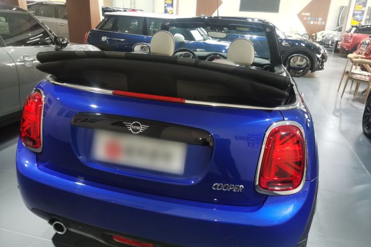 Used  MINI 2019 1.5T COOPER CABRIO Artist
