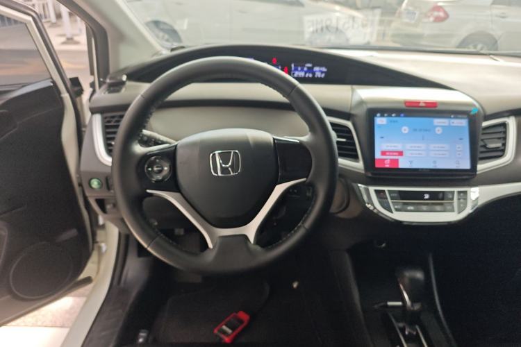 Used Honda Jade 2017 1.8L Automatic Classic Edition 5 seats
