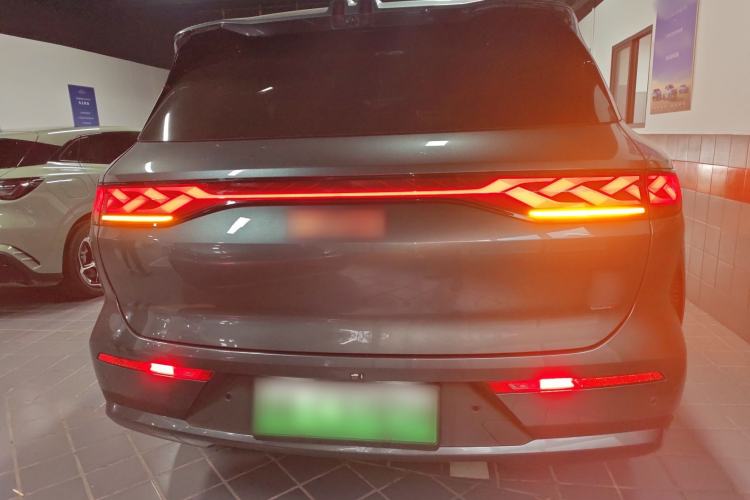 Used BYD Tang L 2025 EV 600KM All-Wheel-Drive LiDAR Flagship Model
