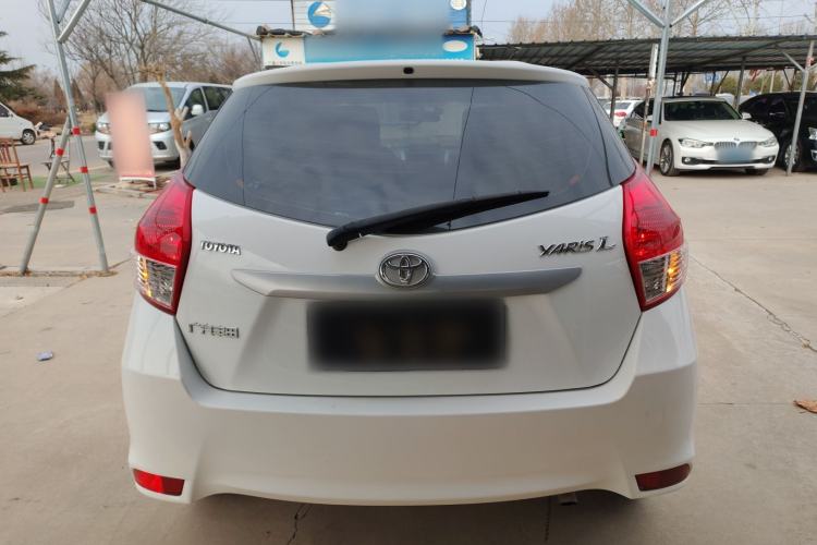 Used Toyota YARiS L 2015 1.5E Automatic Charm Edition