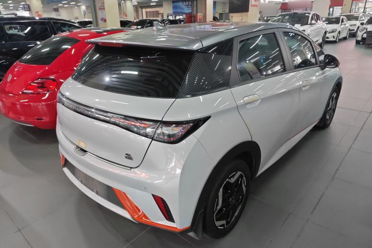 Used BYD Dolphin 2021 405 km Fashion Edition
