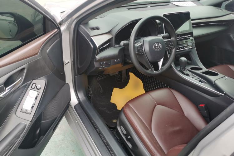 Used Toyota Avalon 2019 2.0L Ambition Edition China VI