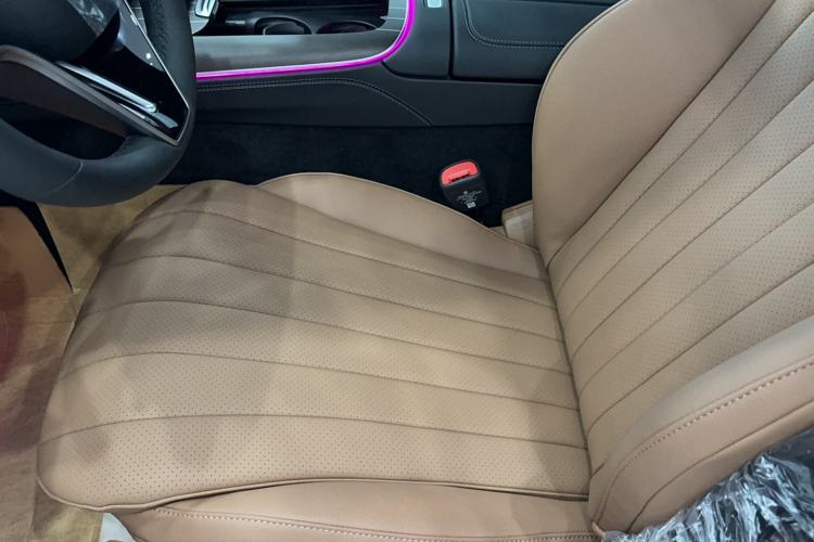 Used Mercedes-Benz E-Class 2025 Facelift E 300 L Luxury Edition
