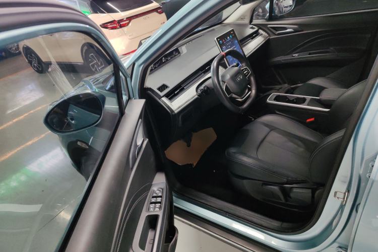 Used NETA V 2022 Chao 300 Lite Lithium Iron Phosphate