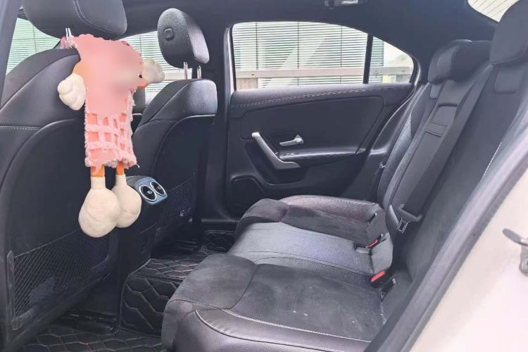 Used Mercedes-Benz A-Class 2022 Revised Version A 200 L Sport Sedan Fashionable Style
