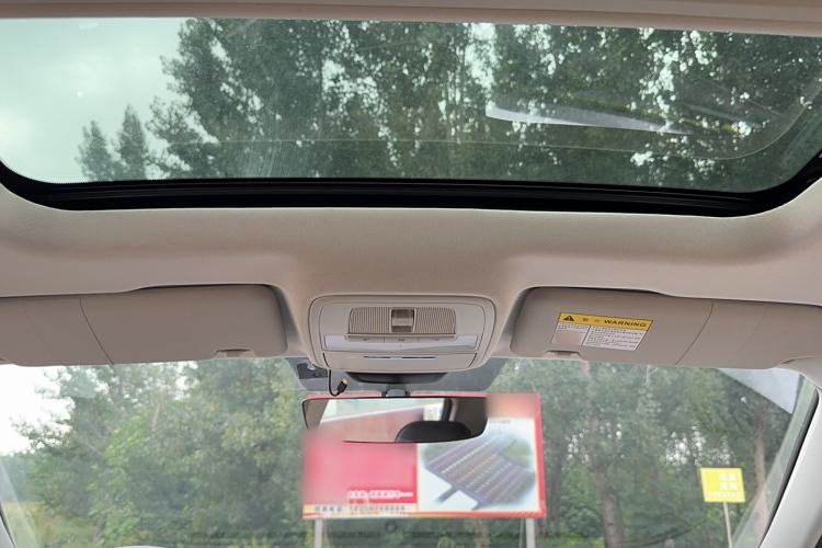 Used Roewe i5 2021 Revised Version 1.5L CVT Diamond Edition
