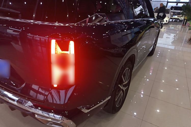 Used GAC Trumpchi GS8 2022 Double-Energy Series 2.0TM Two-Wheel Drive Prestige Edition (6 Seats)
