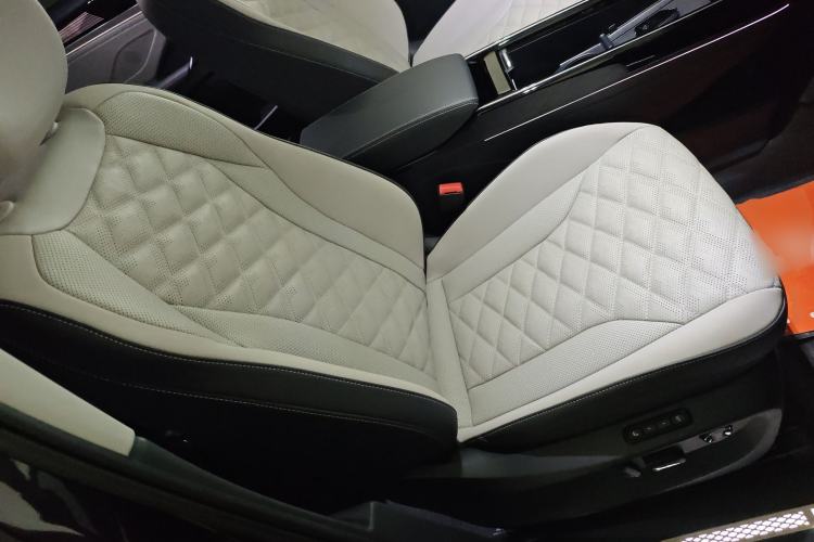 Used Volkswagen ID.6 CROZZ 2024 PRO Model
