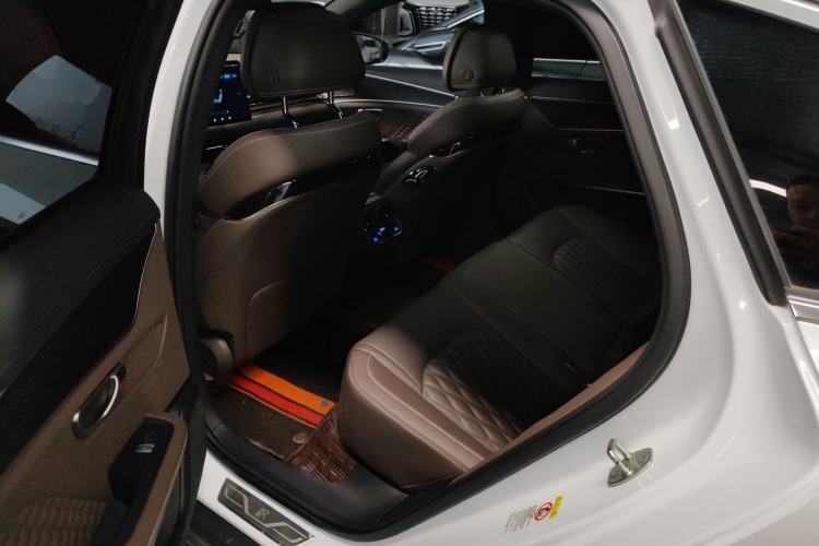 Used BYD Han 2022 DM-i 121KM Luxury Model
