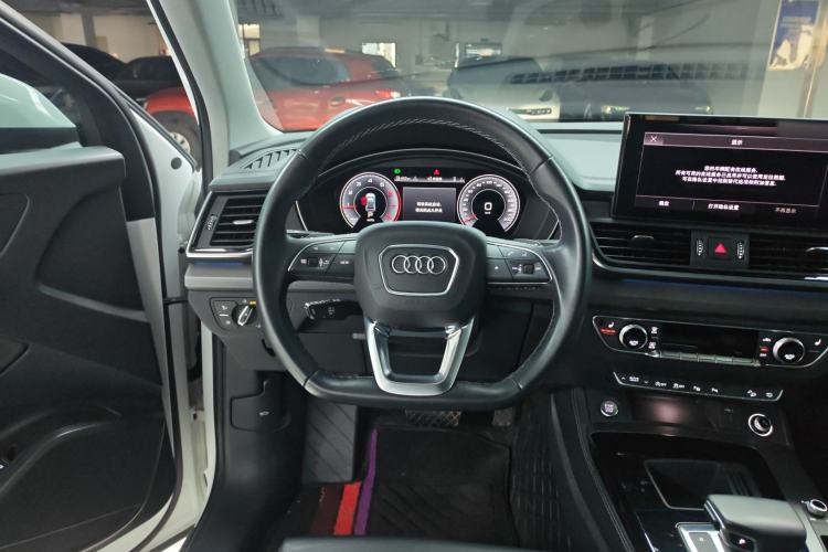 Used Audi Q5L 2022 Updated 40T Luxury Dynamic Edition
