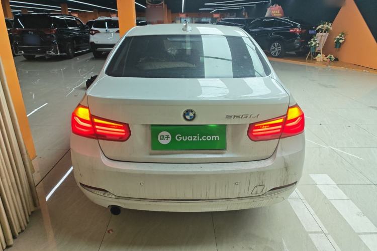 Used BMW 3 Series 2016 320Li Ambition Model
