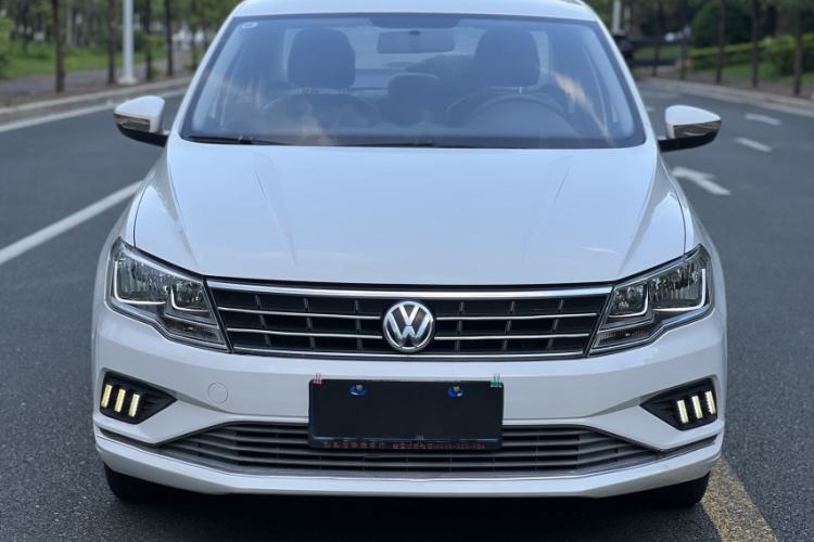 Used Volkswagen Jetta 2017 1.5L Automatic Fashion Model
