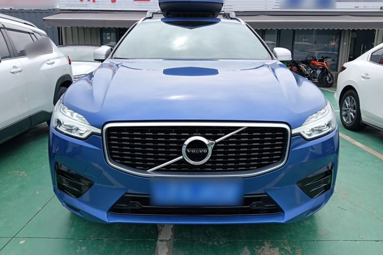 Used Volvo XC60 2019 T5 4x4 Smart & Dynamic Sport Edition China VI Standard
