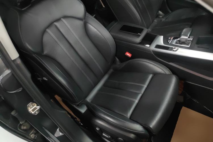 Used Audi A4L 2020 40 TFSI Fashion Dynamic Model
