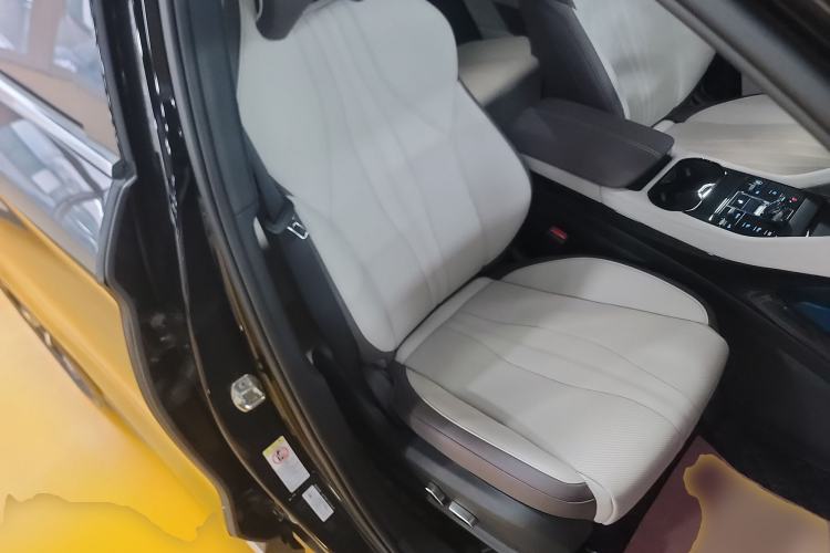 Used BYD Song PLUS New Energy 2025 EV Intelligent Driving Version 520km Premium Model
