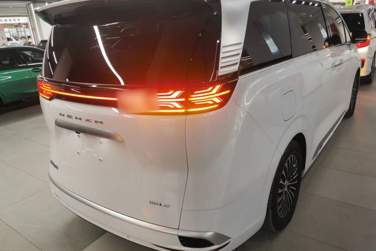 Used Denza D9 2024 DM-i 980 Four-Wheel Drive Prestige Model