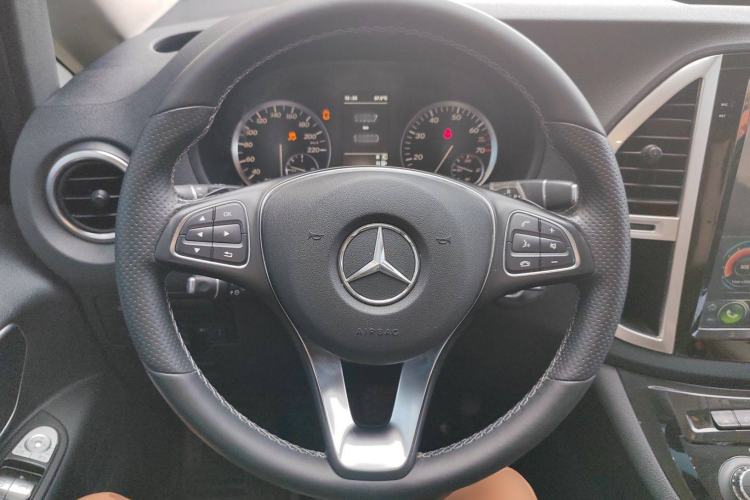 Used Mercedes-Benz Vito 2016 2.0T Business Edition
