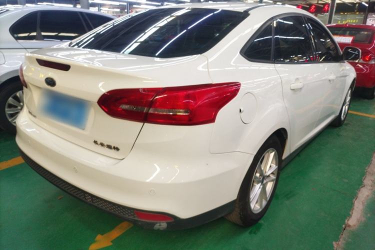 Used Ford Focus 2015 Sedan 1.6L Automatic Trend Model
