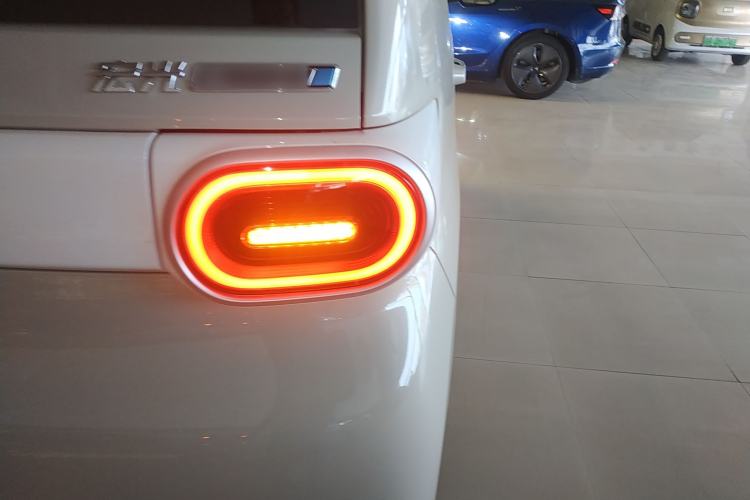 Used Wuling Hongguang MINIEV 2024 3rd Generation 215km Youth Edition