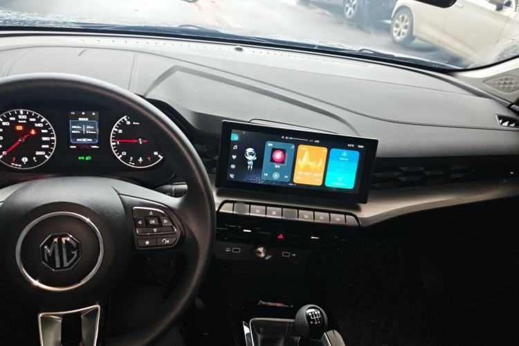 Used MG 5 2023 Facelift Model 180DVVT Manual Fashion Edition
