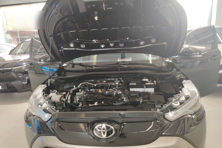 Used Toyota FRONTLANDER 2024 2.0L CVT Luxury Edition
