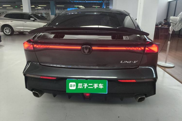 Used Changan UNI-V 2023 1.5T Prestige Model
