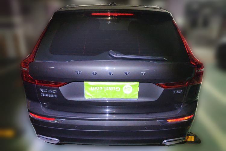 Used Volvo XC60 2021 T5 4x4 Smart Luxury Edition