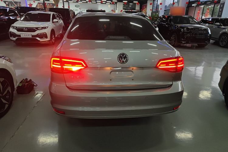 Used Volkswagen Sagitar 2017 1.6L Automatic Comfort Model