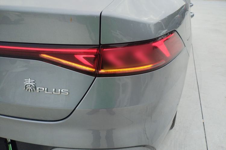 Used BYD Qin PLUS 2023 Champion Edition DM-i 55KM Leading Model
