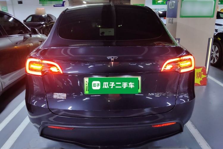 Used Tesla Model Y 2024 Rear-Wheel-Drive Version
