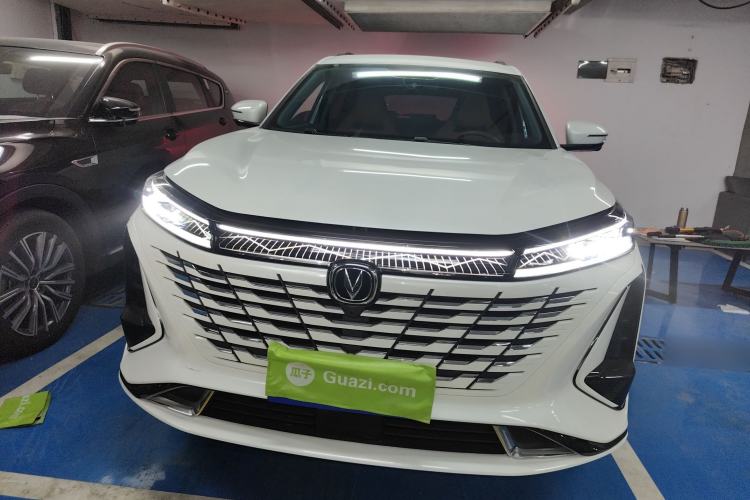 Used Changan CS75 PLUS 2023 3rd Generation 1.5T Automatic Prestige Model
