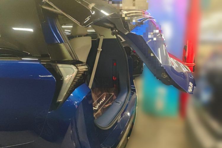 Used Buick GL8 New Energy 2024 Lu Zun Luxury Edition 6-Seater
