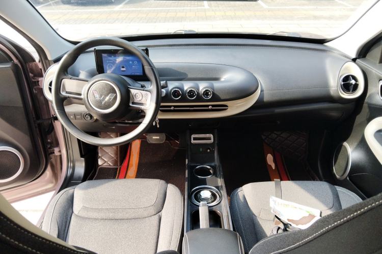 Used Wuling Bingo 2023 203km Light Edition
