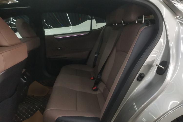 Used Lexus ES 2025 200 Premium Edition