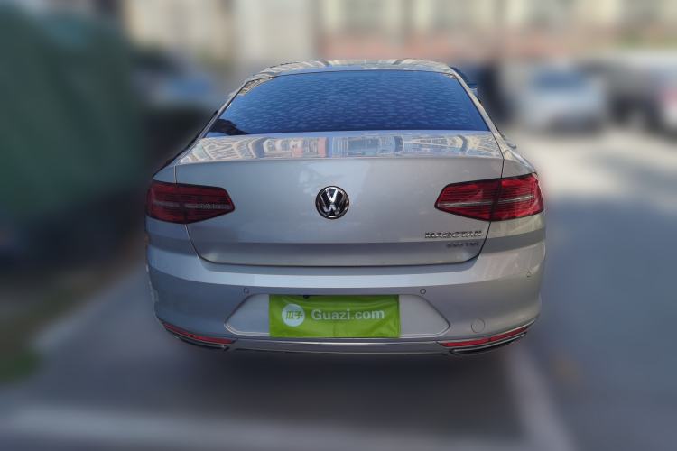 Used Volkswagen Magotan 2018 Facelift 330TSI DSG Luxury Model
