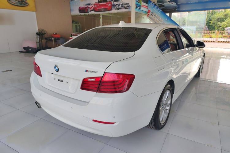 Used BMW 5 Series 2014 520Li Elegant Model
