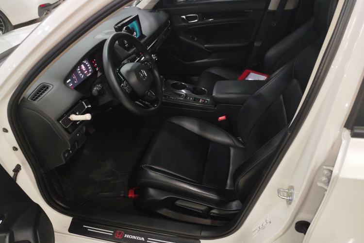 Used Honda Civic 2023 240TURBO CVT Dynamic Edition
