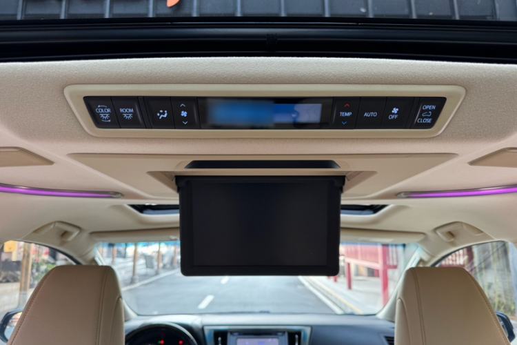 Used Toyota Alphard 2018 Revised Version 3.5L Premium Edition
