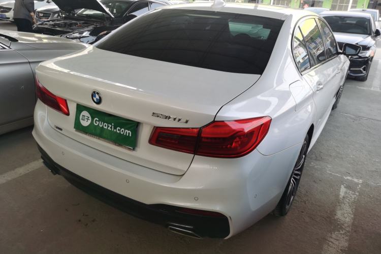 Used BMW 5 Series 2018 Facelifted 530Li xDrive M Sport Package

