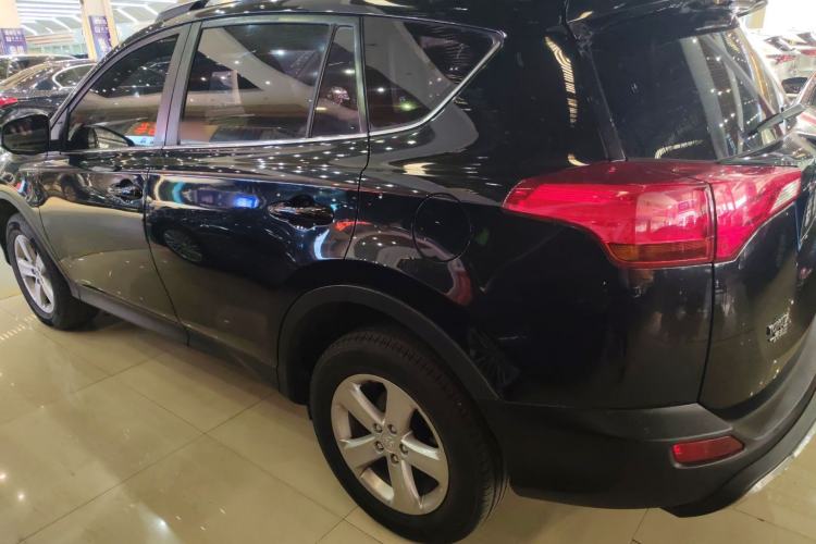 Used Toyota RAV4 2013 2.0L CVT Two-Wheel Drive Urban Edition