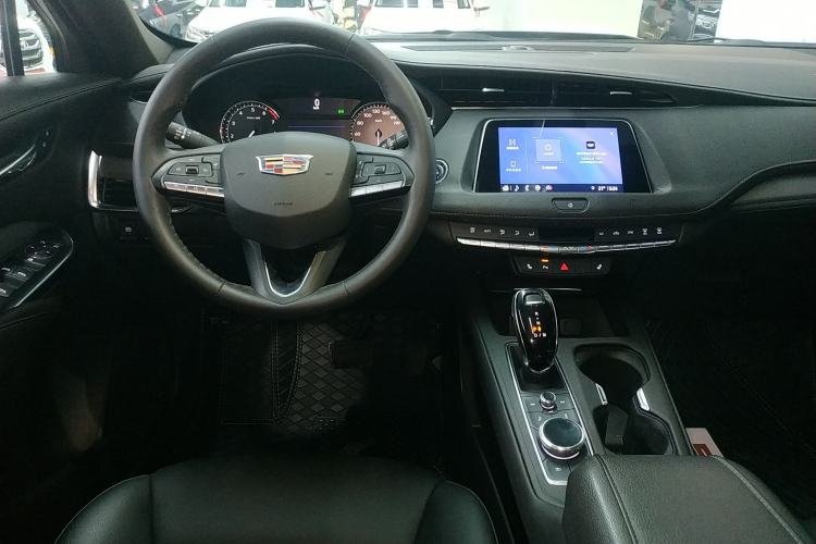 Used Cadillac XT4 2021 28T Two-Wheel Drive Luxury Version