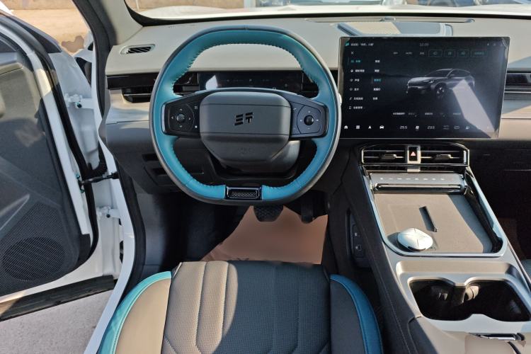 Used JETOUR Shanhai Shanhai L6 2024 1.5TD DHT MAX
