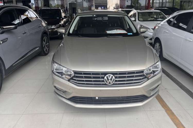 Used Volkswagen Bora 2017 1.6L Automatic Comfort Model
